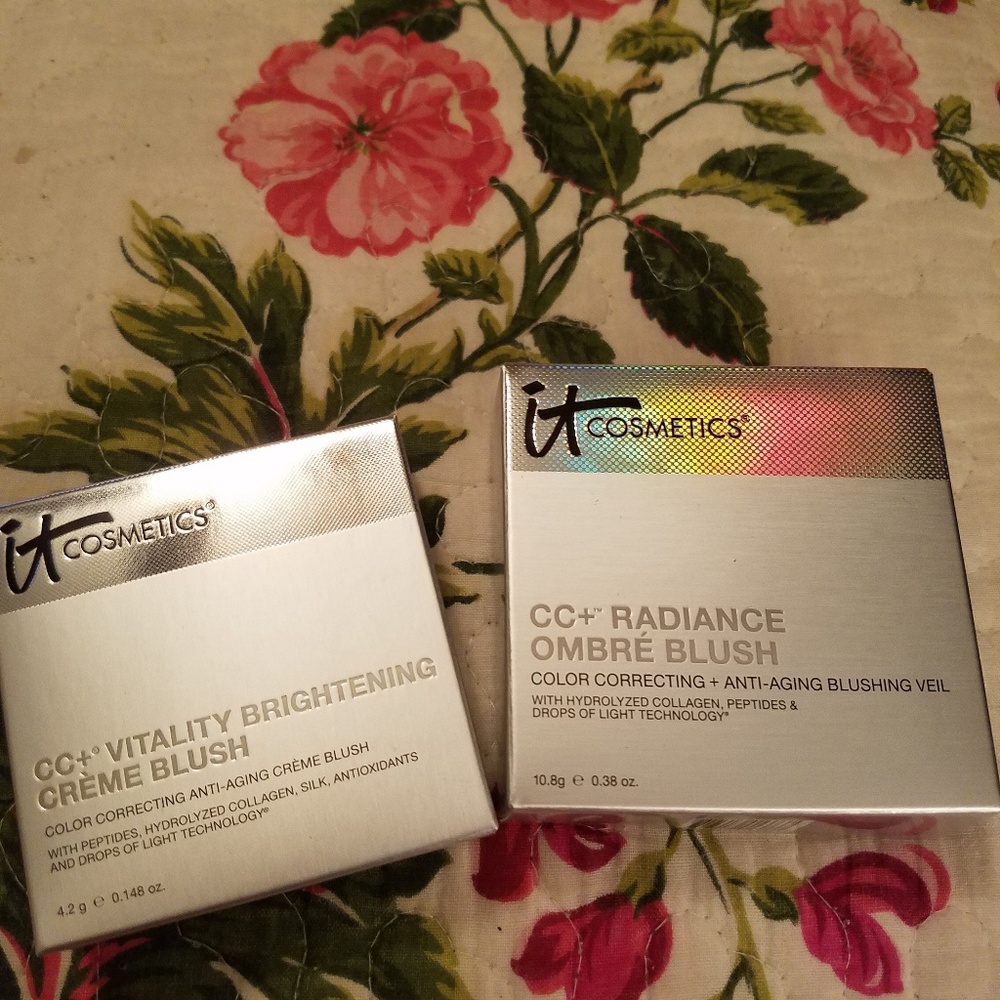 It's cosmetics blush. Set of 2
